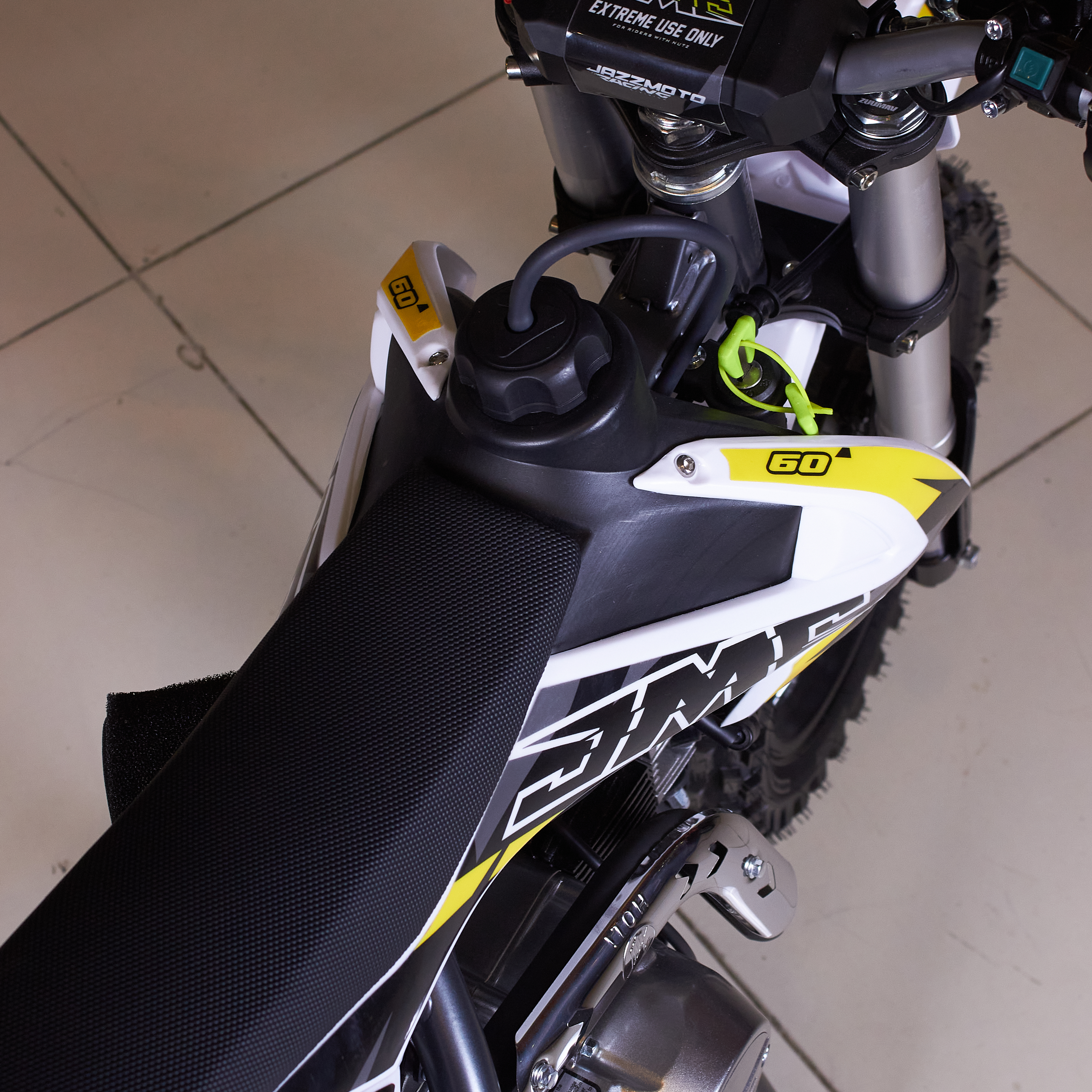 f9888896